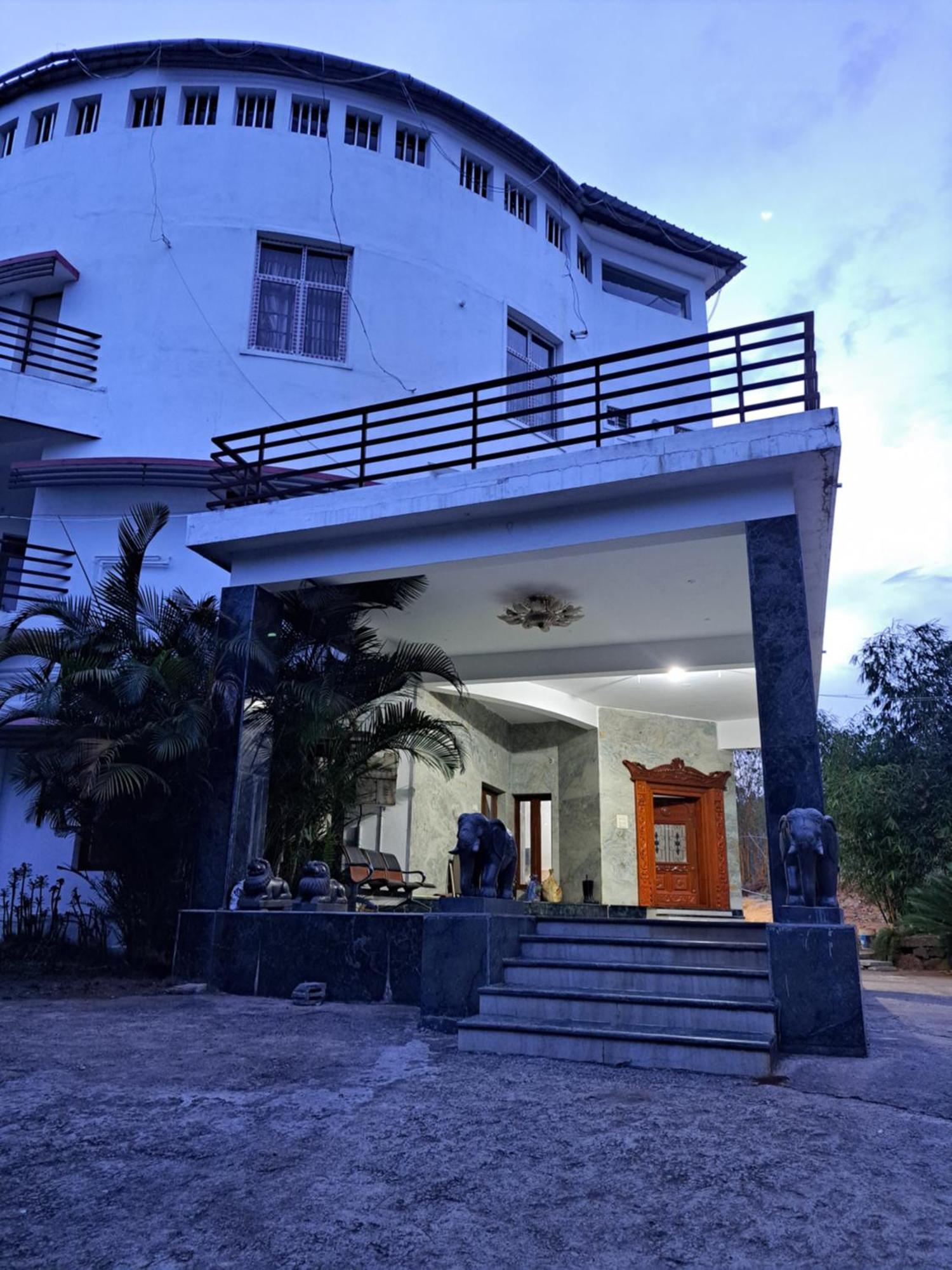 Coastal Grand Mahendravanam - Колли-Хиллс Экстерьер фото